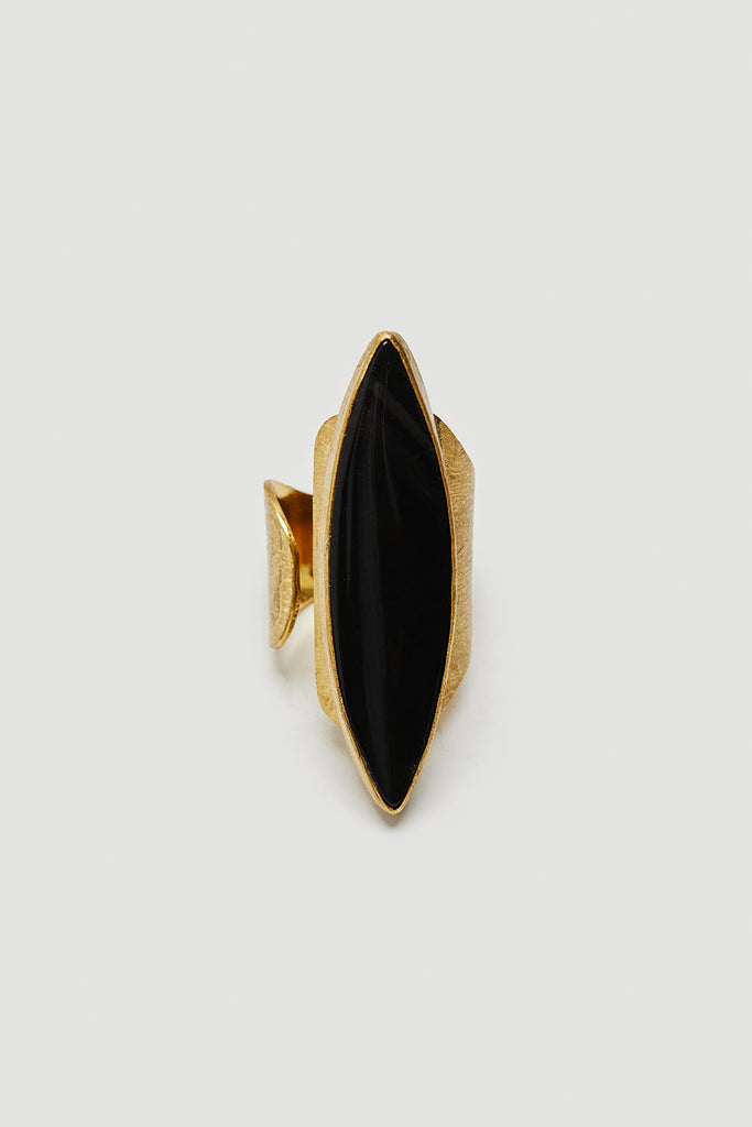 JAMILA BLACK AGATE BRUSHED BRASS RING