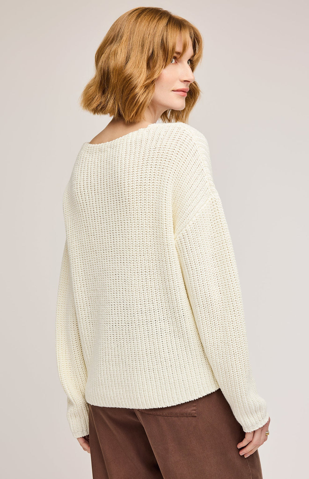 SPENCER V-NECK KNIT SWEATER - CREAM