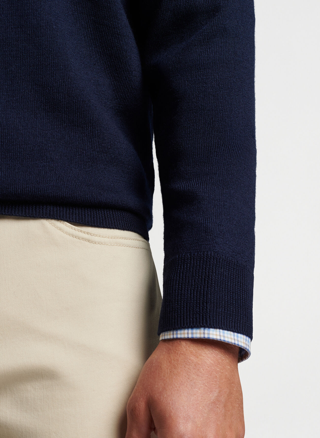 AUTUMN CREST V-NECK SWEATER - NAVY