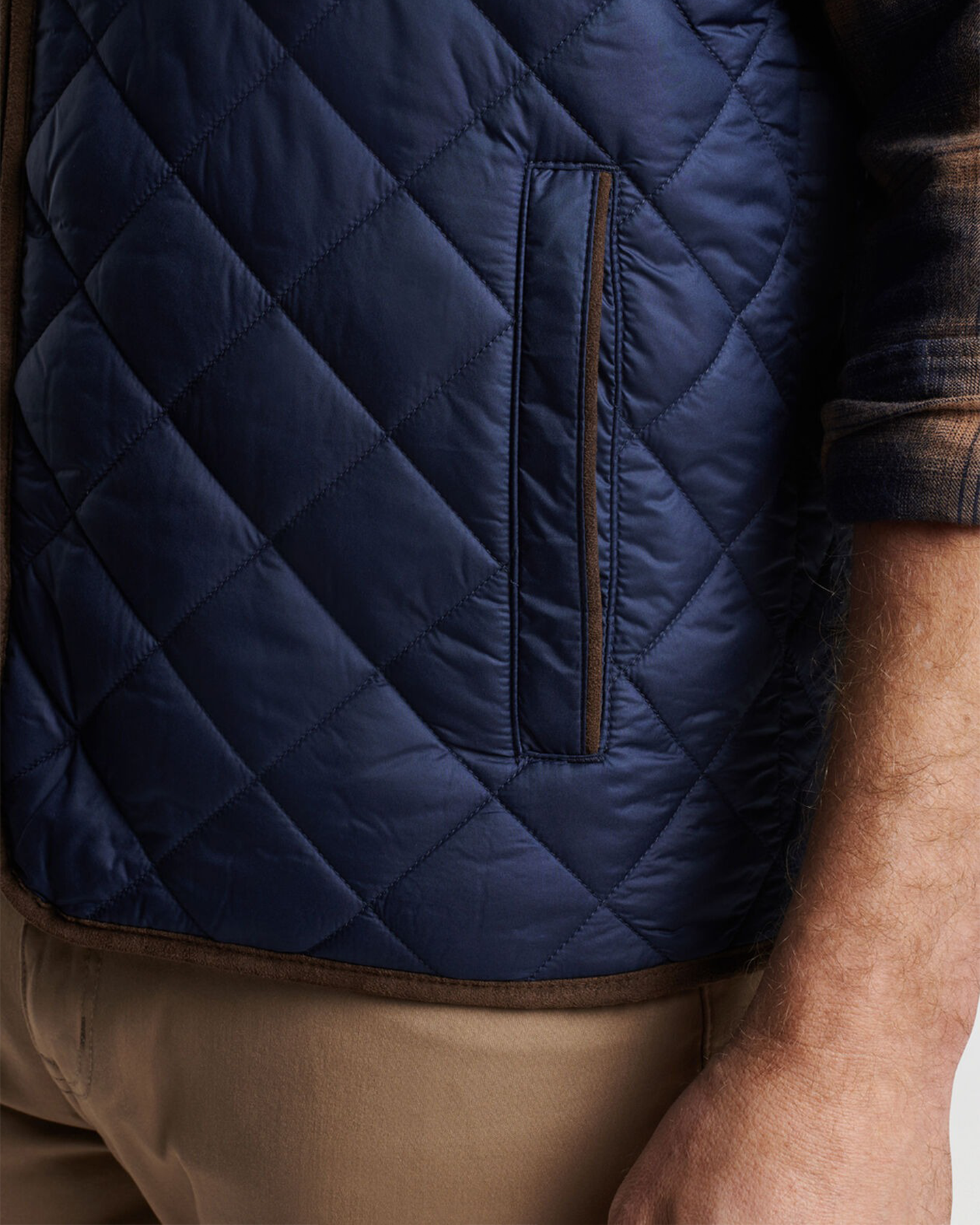 ESSEX QUILTED VEST - NAVY