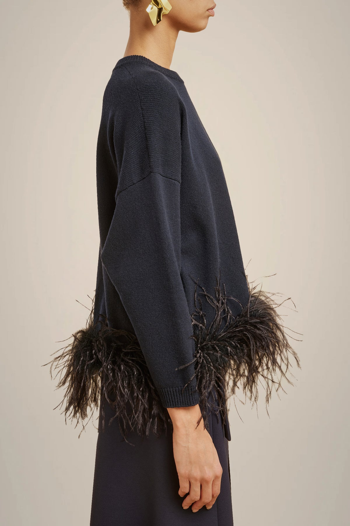 RECYCLED CASHMERE FEATHER SWEATER - NAVY