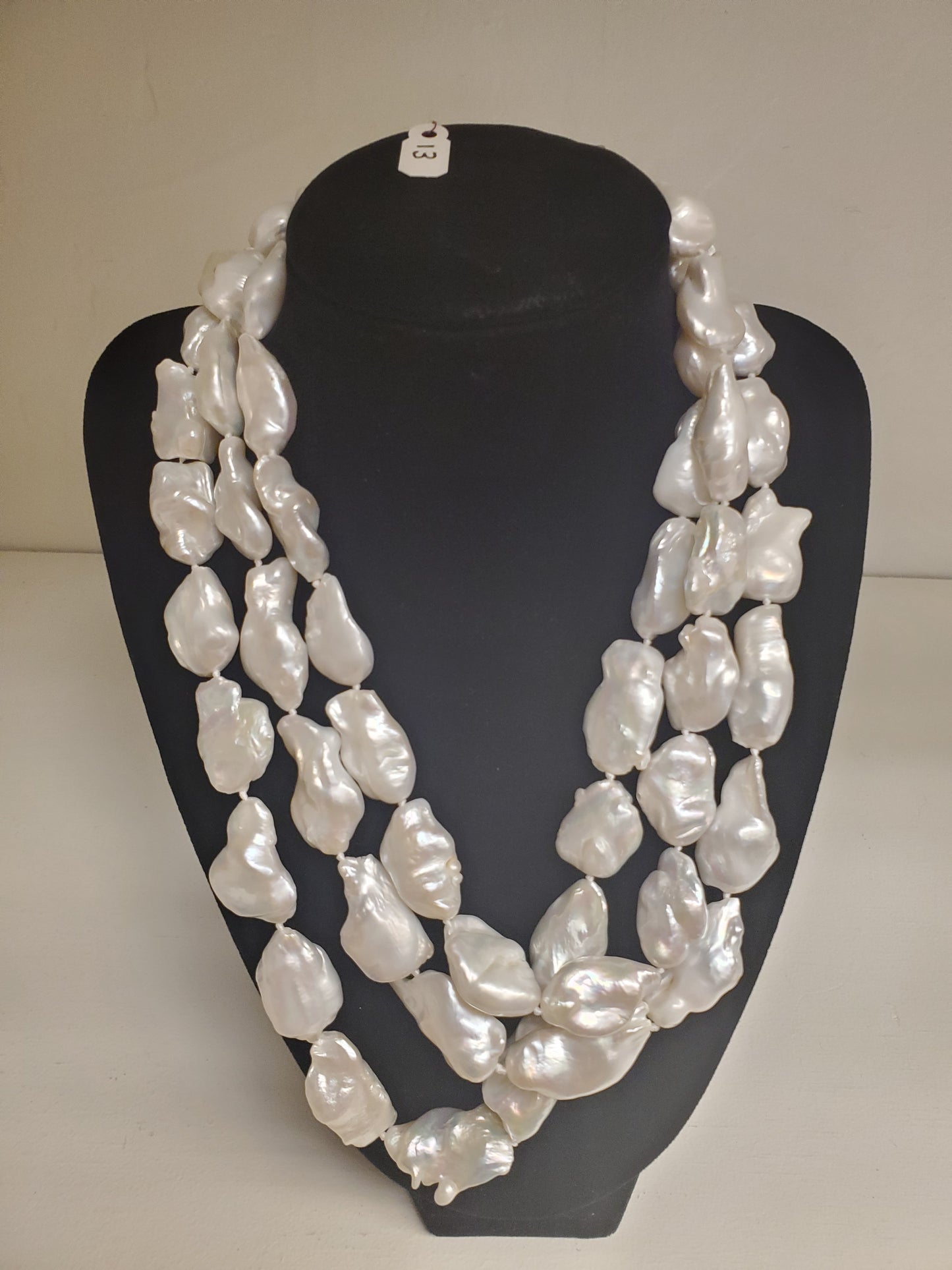 3L FRESH WTER BIWA PEARL NECKLACE WITH SILVER TOGGLE-18"