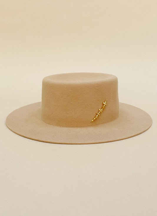 THE JADE HAT - SAND